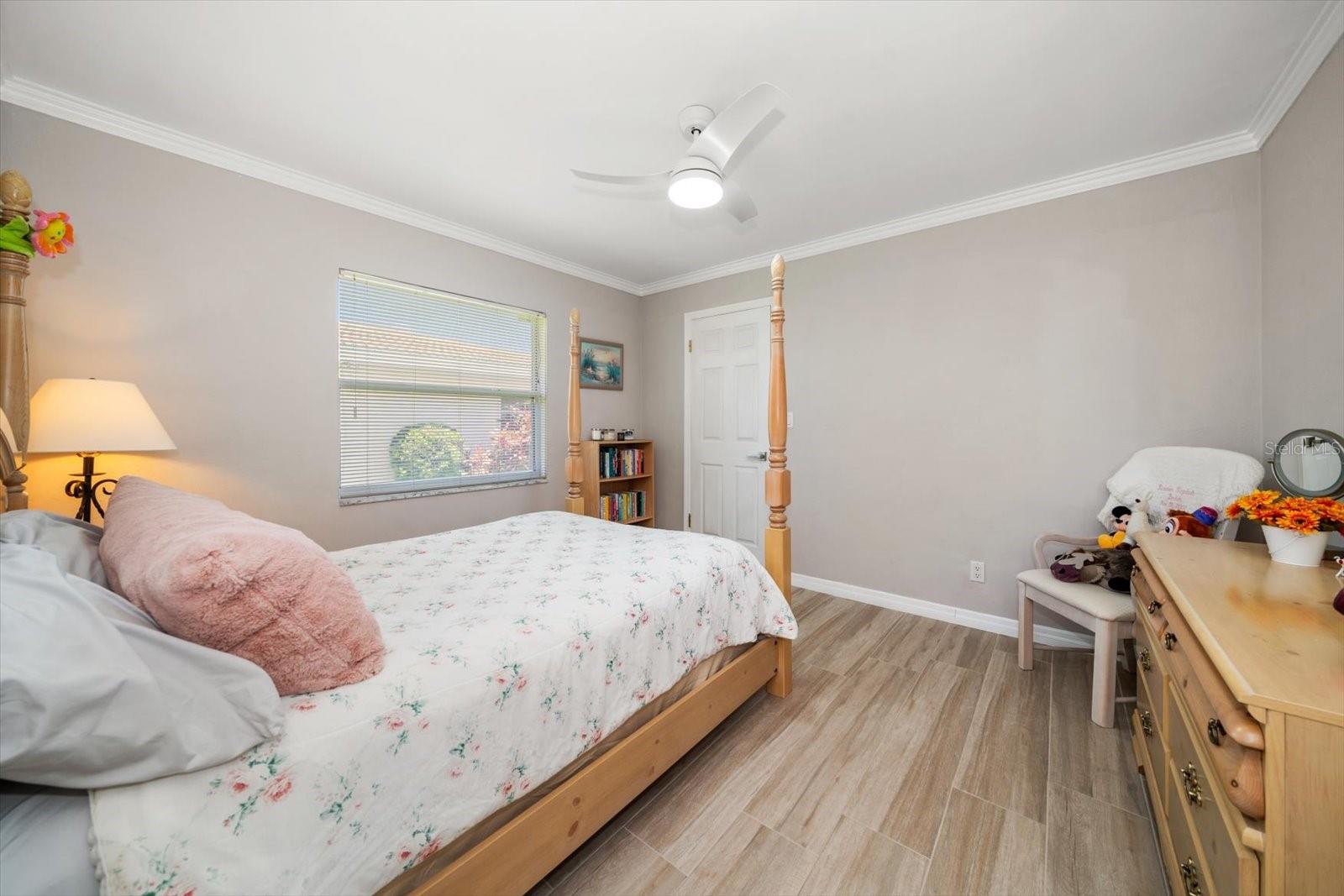 Listing photo id 21 for 4754 Overlook Drive Ne