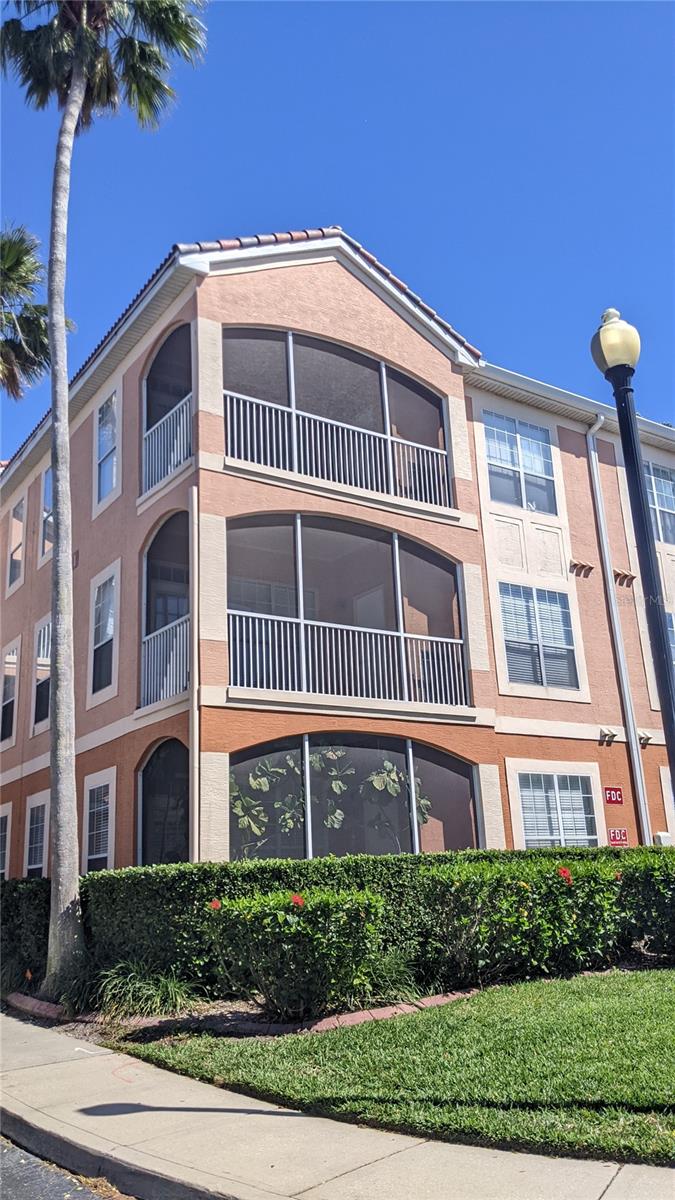 Image 2 of 46 For 5000 Culbreath Key Way 1-220