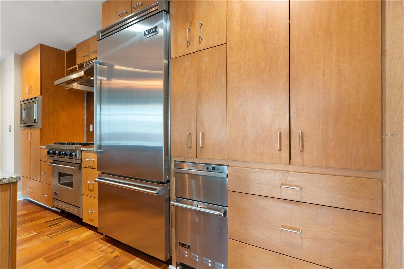 Image 33 of 52 For 1208 Kennedy Boulevard 912