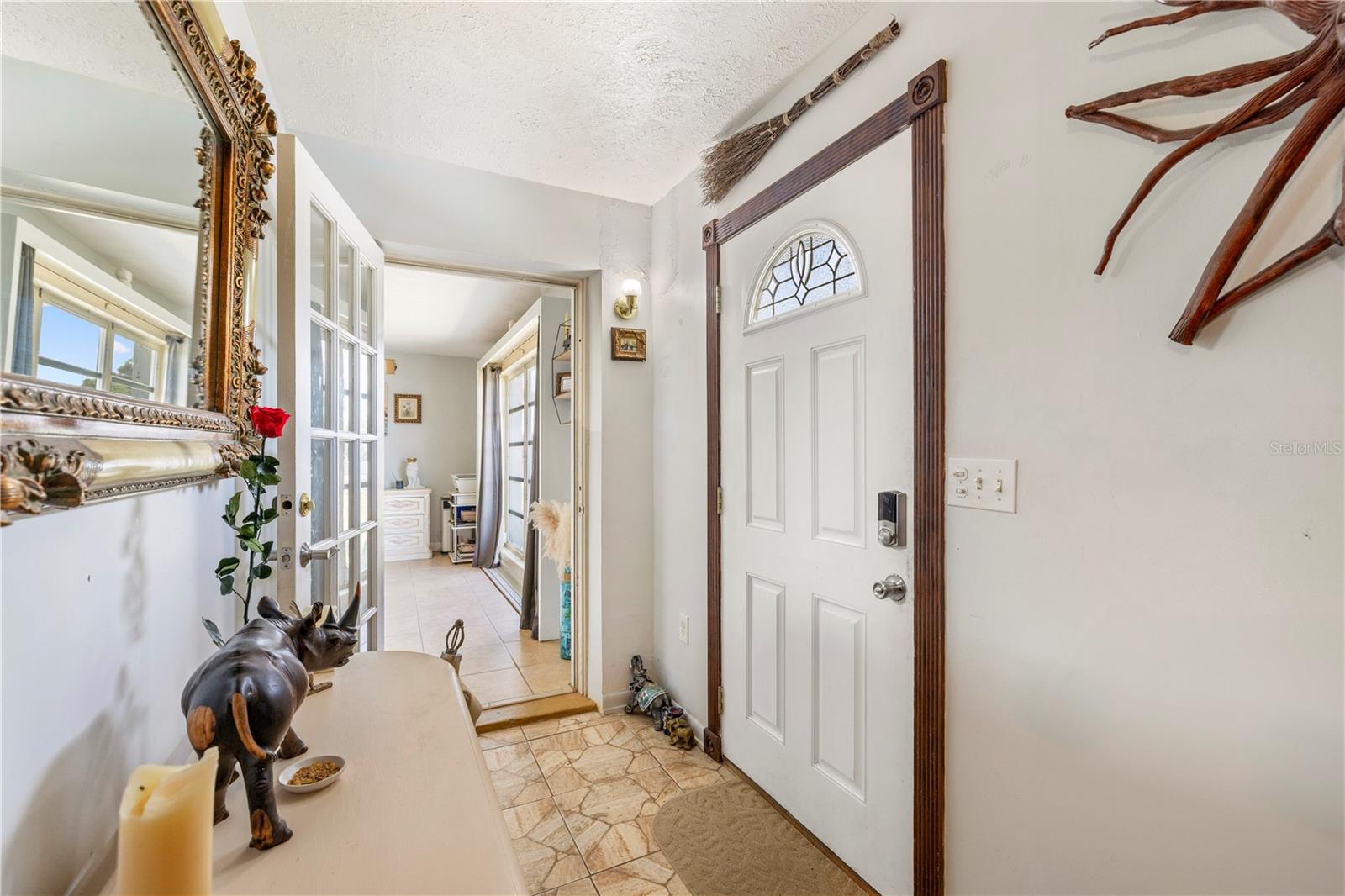 Image 3 of 32 For 1934 2nd Avenue Sw