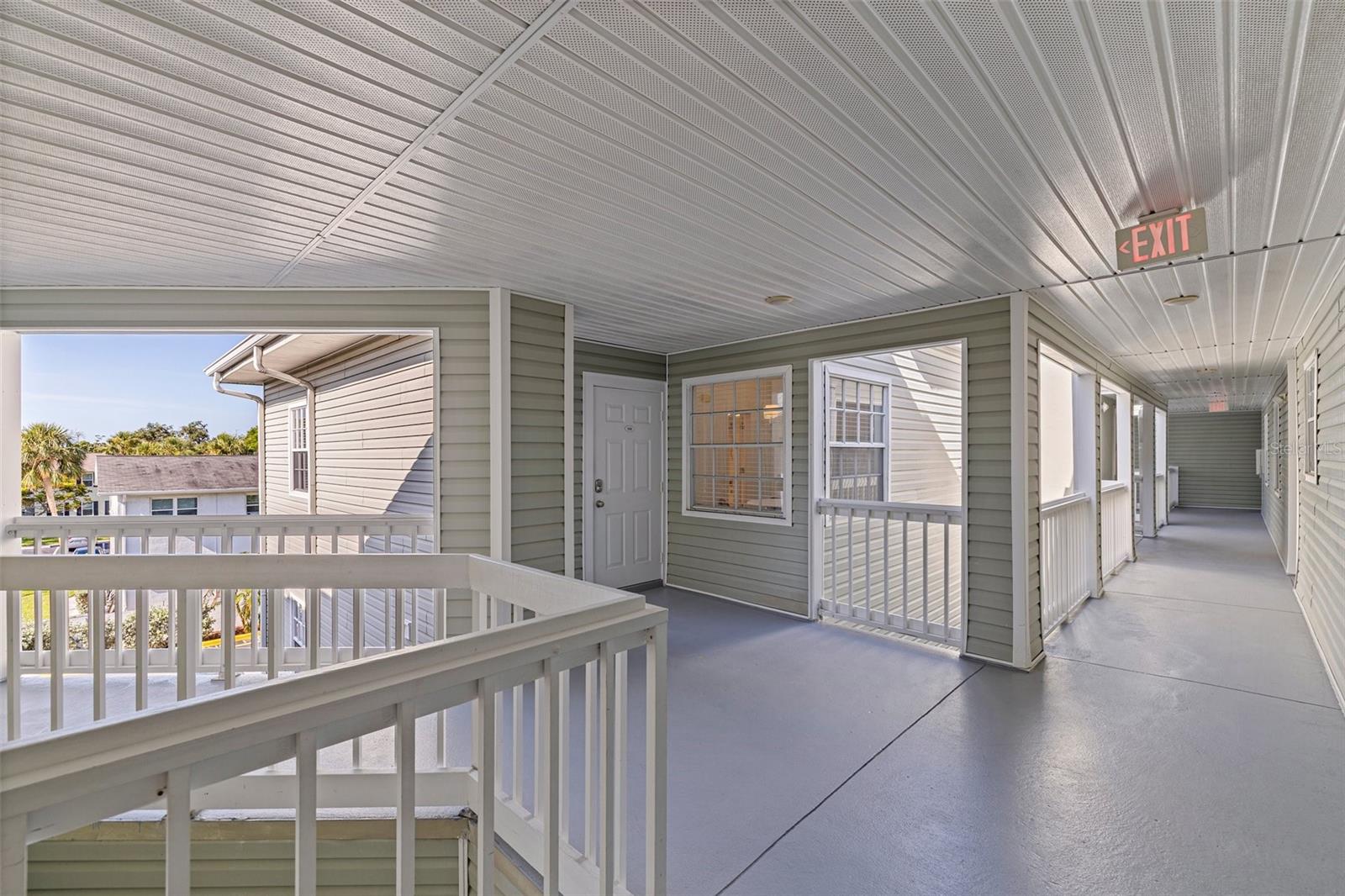 Image 4 of 30 For 6826 Stones Throw Circle N 11308