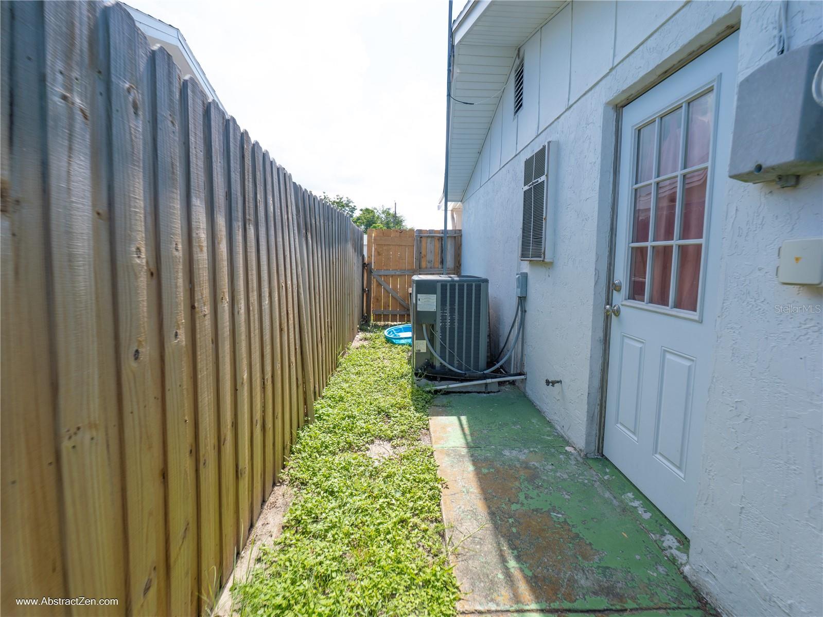 Image 13 of 37 For 3421 Cantrell Street