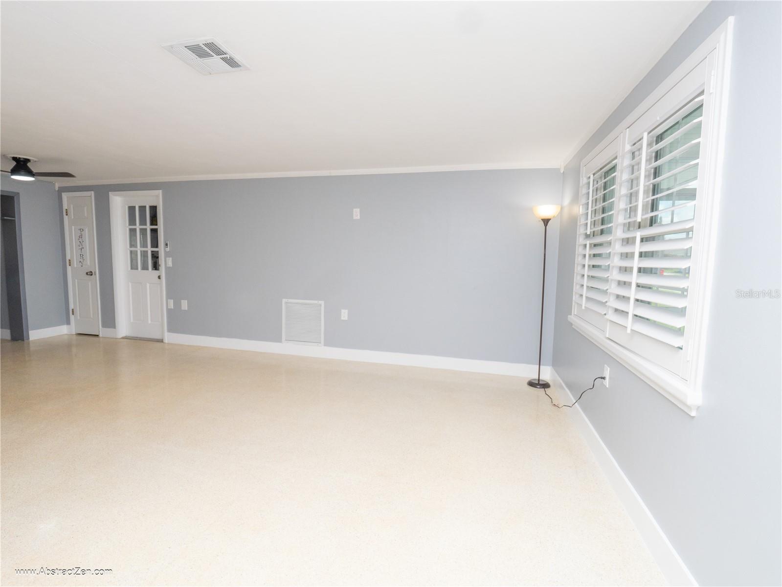 Image 4 of 37 For 3421 Cantrell Street