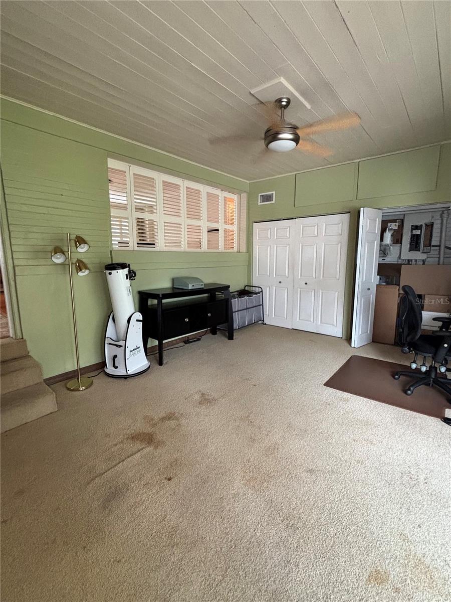 Image 38 of 80 For 114 Arcturas Avenue