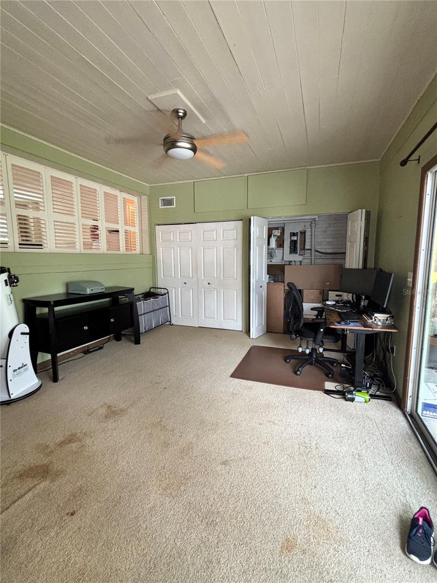 Image 39 of 80 For 114 Arcturas Avenue