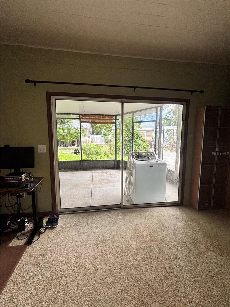 Image 41 of 80 For 114 Arcturas Avenue