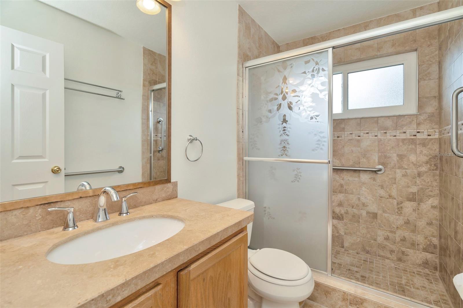 Image 30 of 43 For 1734 Mapleleaf Boulevard