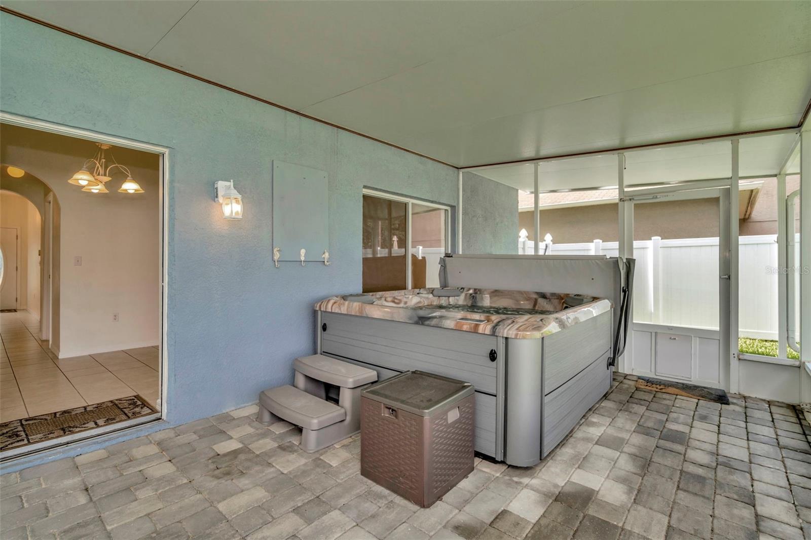 Image 41 of 43 For 1734 Mapleleaf Boulevard