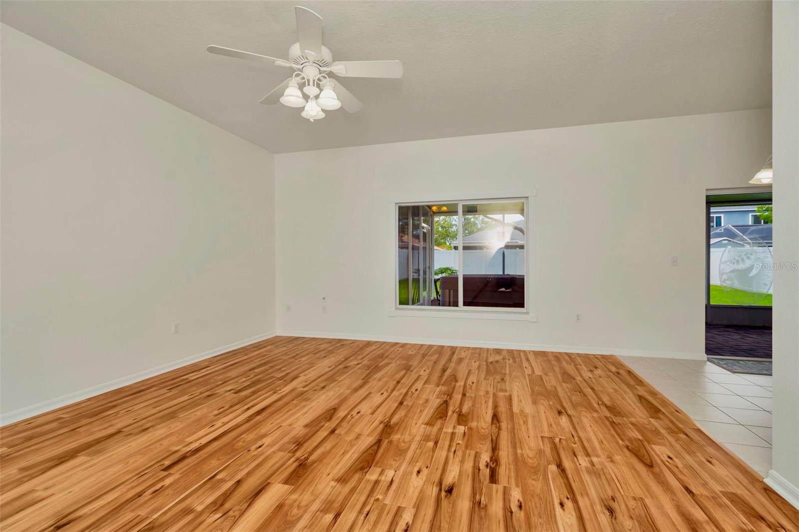 Image 6 of 43 For 1734 Mapleleaf Boulevard