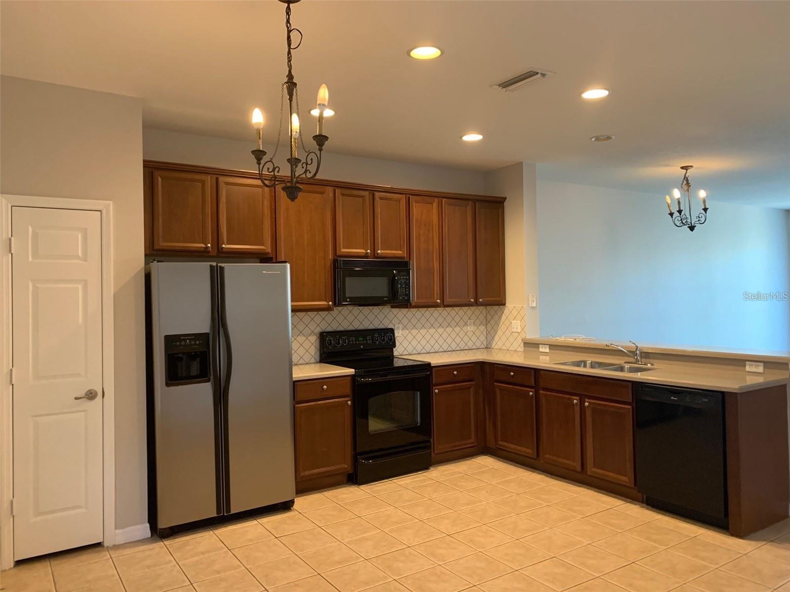 Image 10 of 22 For 4721 67th Avenue N