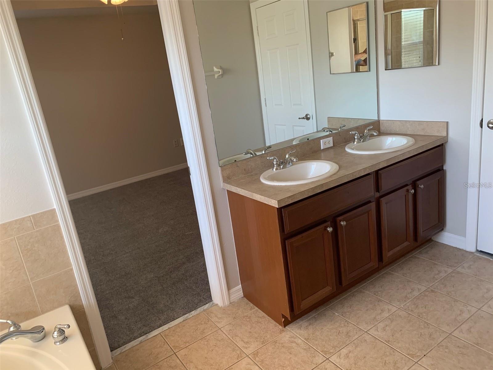 Image 14 of 22 For 4721 67th Avenue N