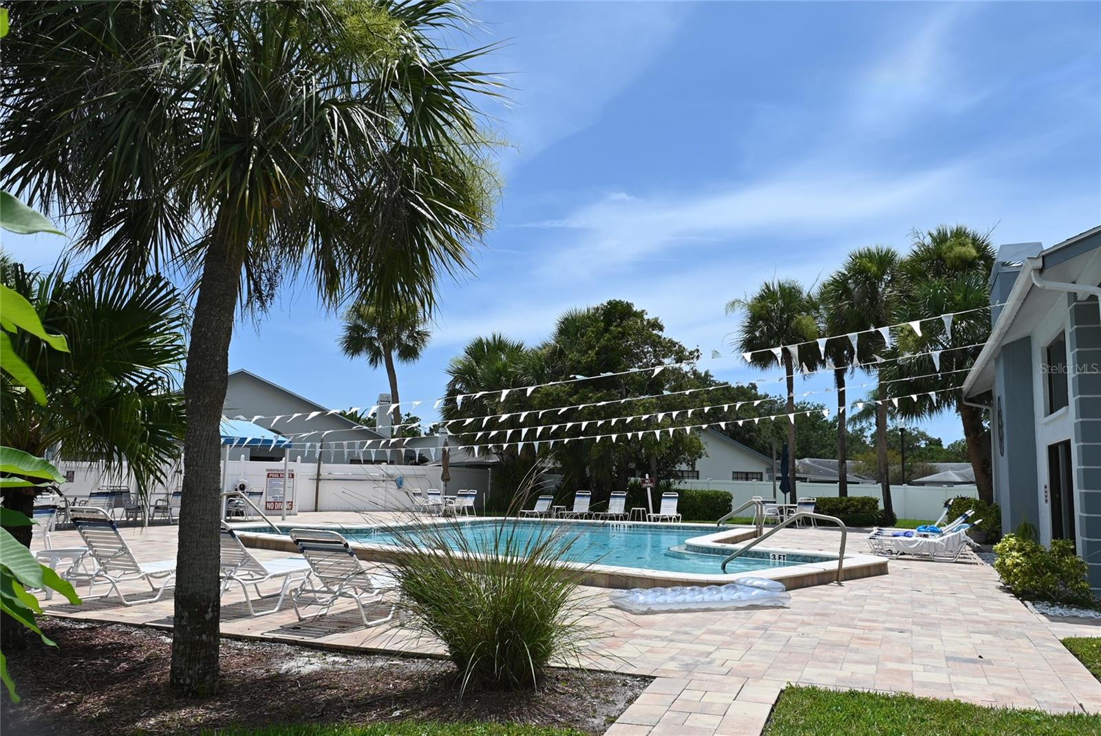 Image 21 of 24 For 2765 Countryside Boulevard 106