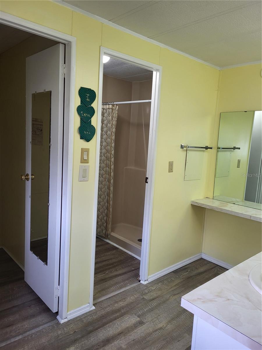Image 5 of 20 For 12240 Seminole Boulevard 12