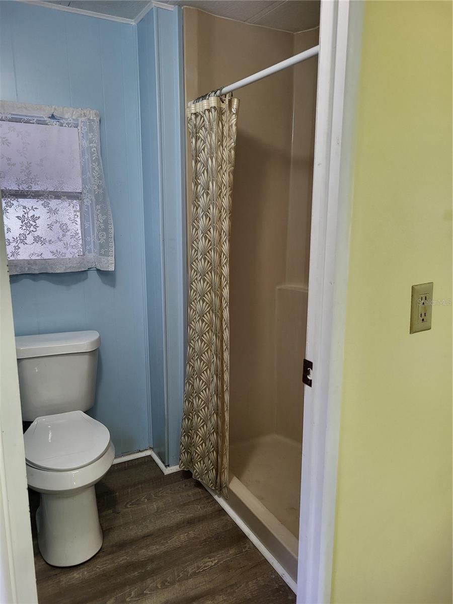Image 6 of 20 For 12240 Seminole Boulevard 12