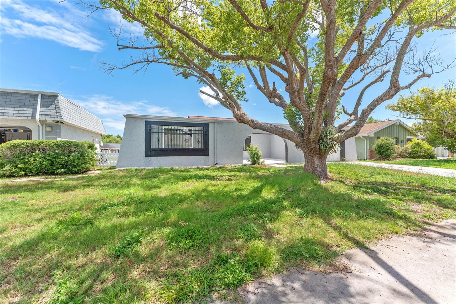 Image 3 of 34 For 4016 Grayton Drive