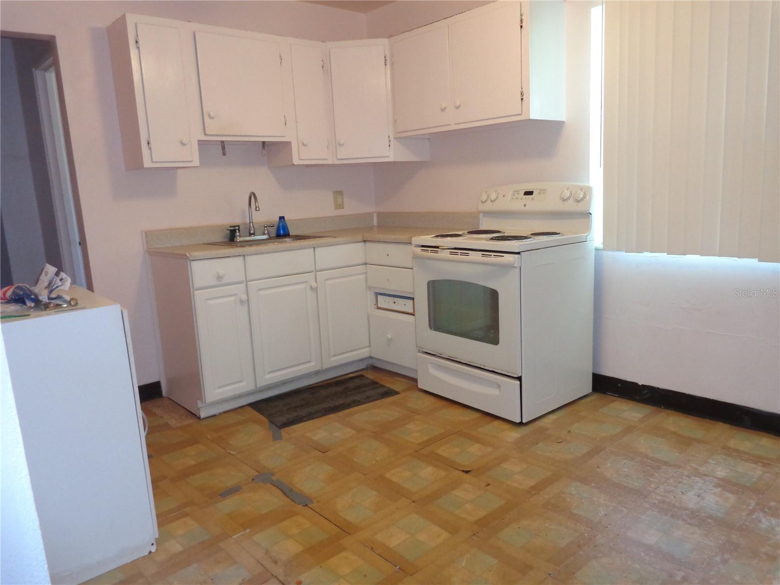 Image 7 of 18 For 4105 Tyson Avenue