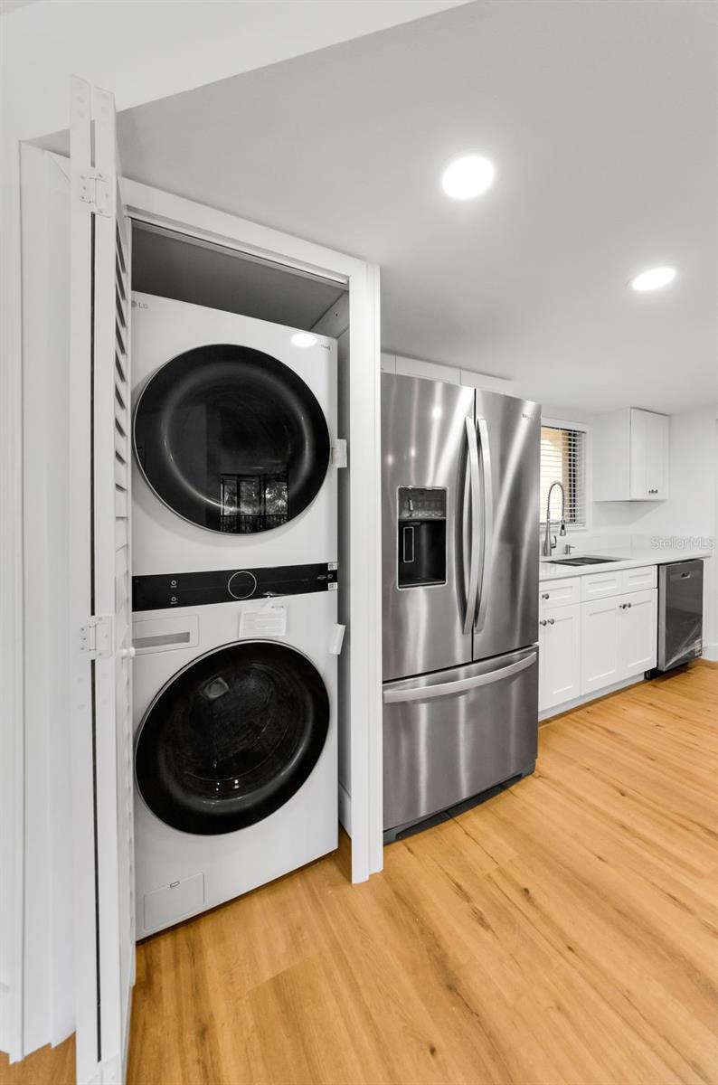 Image 13 of 44 For 3062 Eastland Boulevard 308