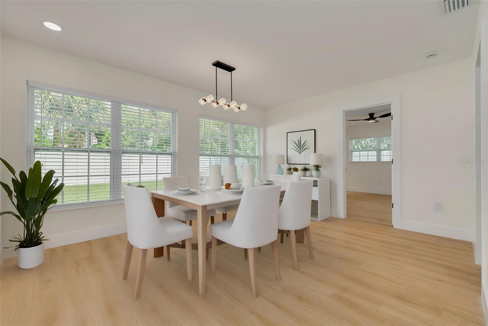 Listing photo id 12 for 1723 Cypress Avenue