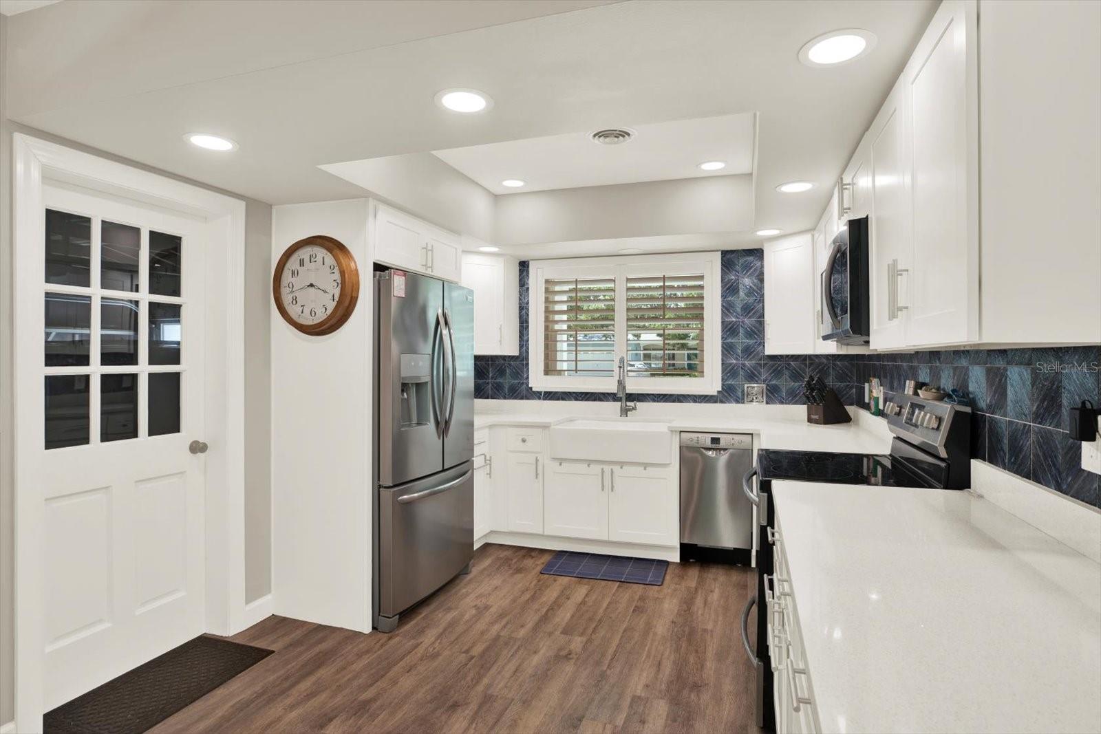Image 11 of 31 For 1235 Brookside Drive
