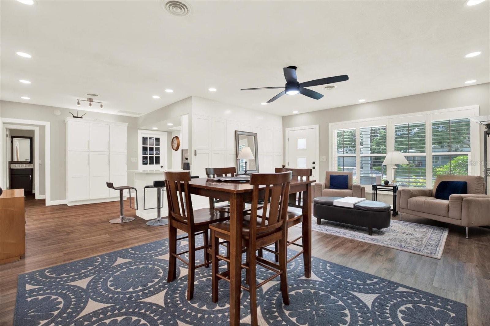 Image 5 of 31 For 1235 Brookside Drive