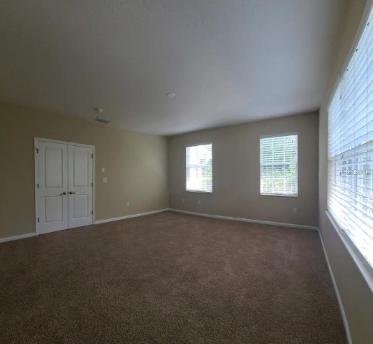 Image 11 of 30 For 8320 Manor Club Circle 4