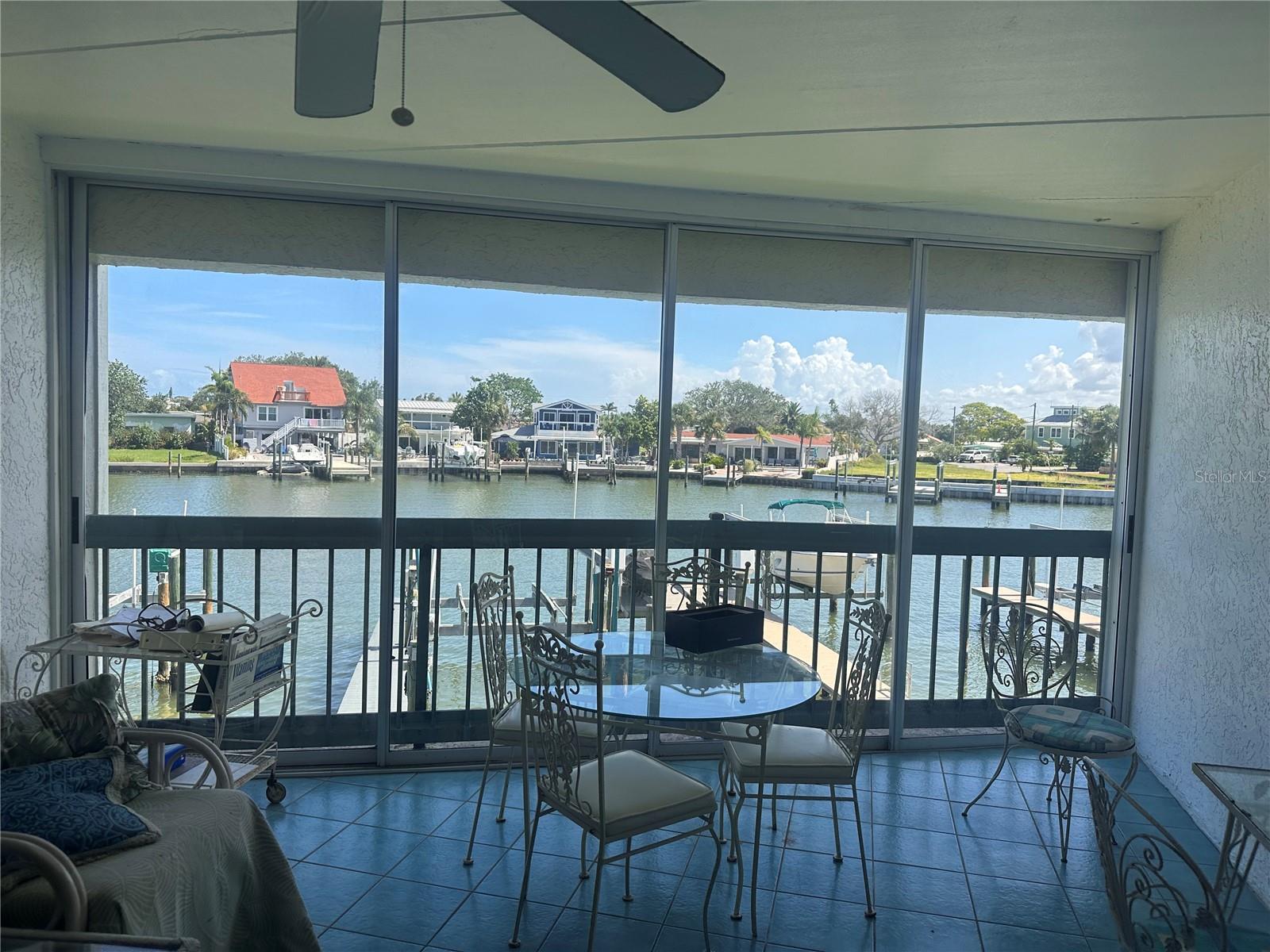 Image 4 of 27 For 326 Windrush Boulevard 103