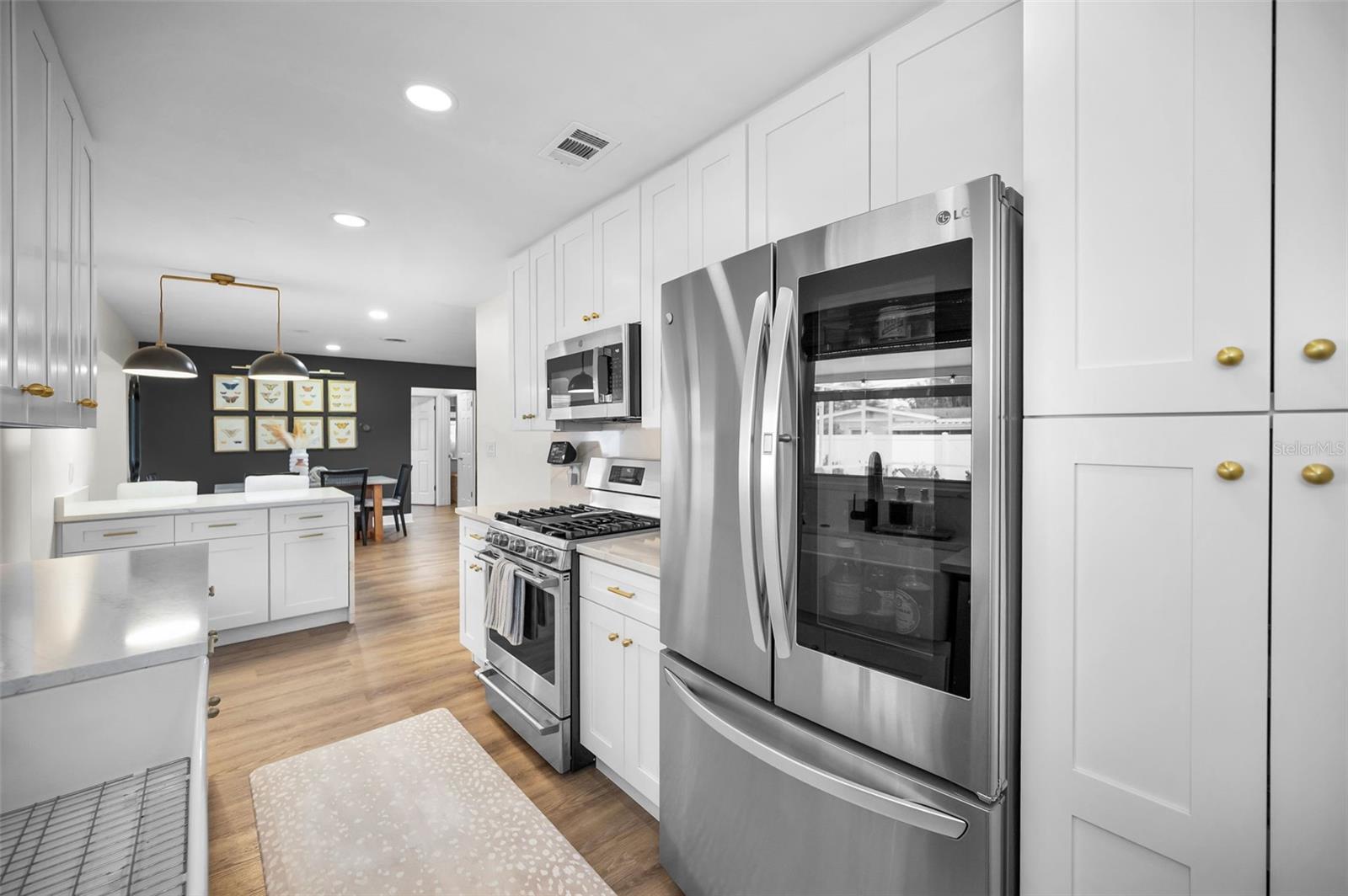 Image 11 of 36 For 1557 77th Avenue N