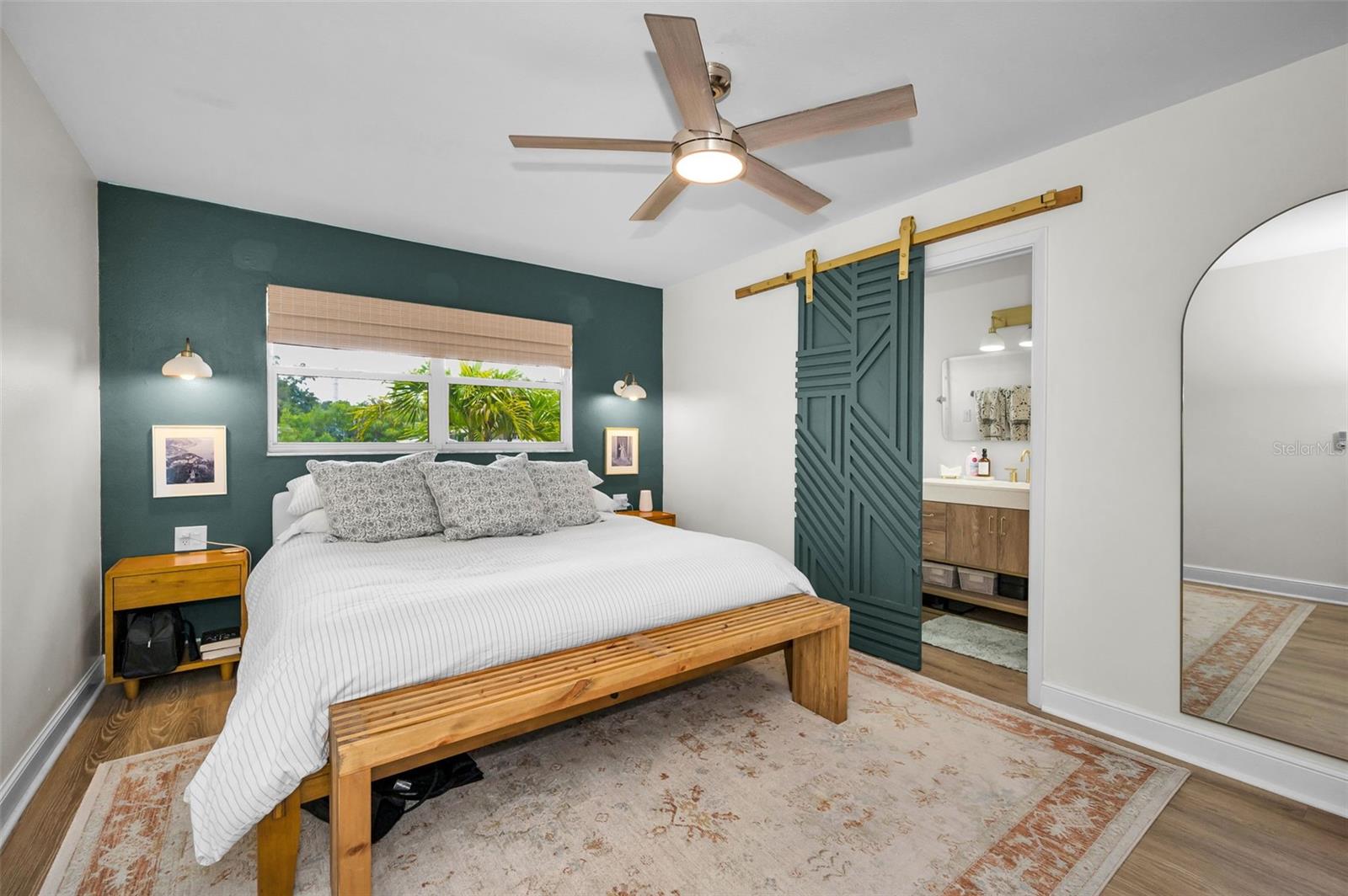 Image 18 of 36 For 1557 77th Avenue N