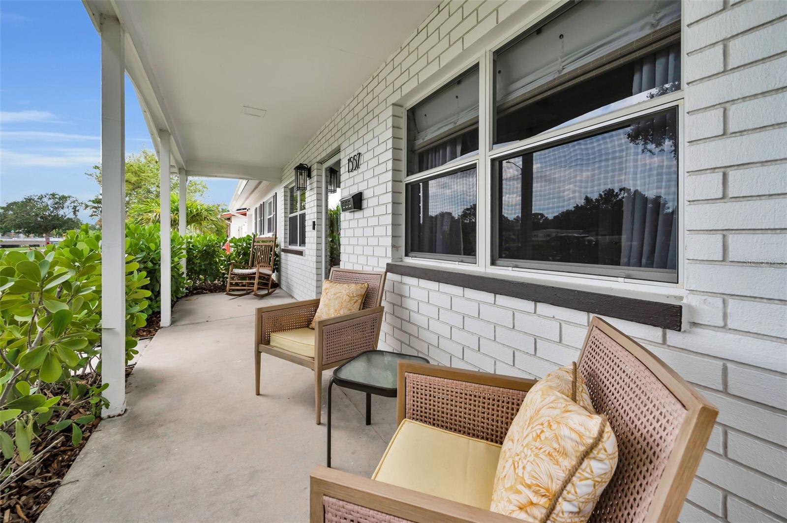 Image 3 of 36 For 1557 77th Avenue N