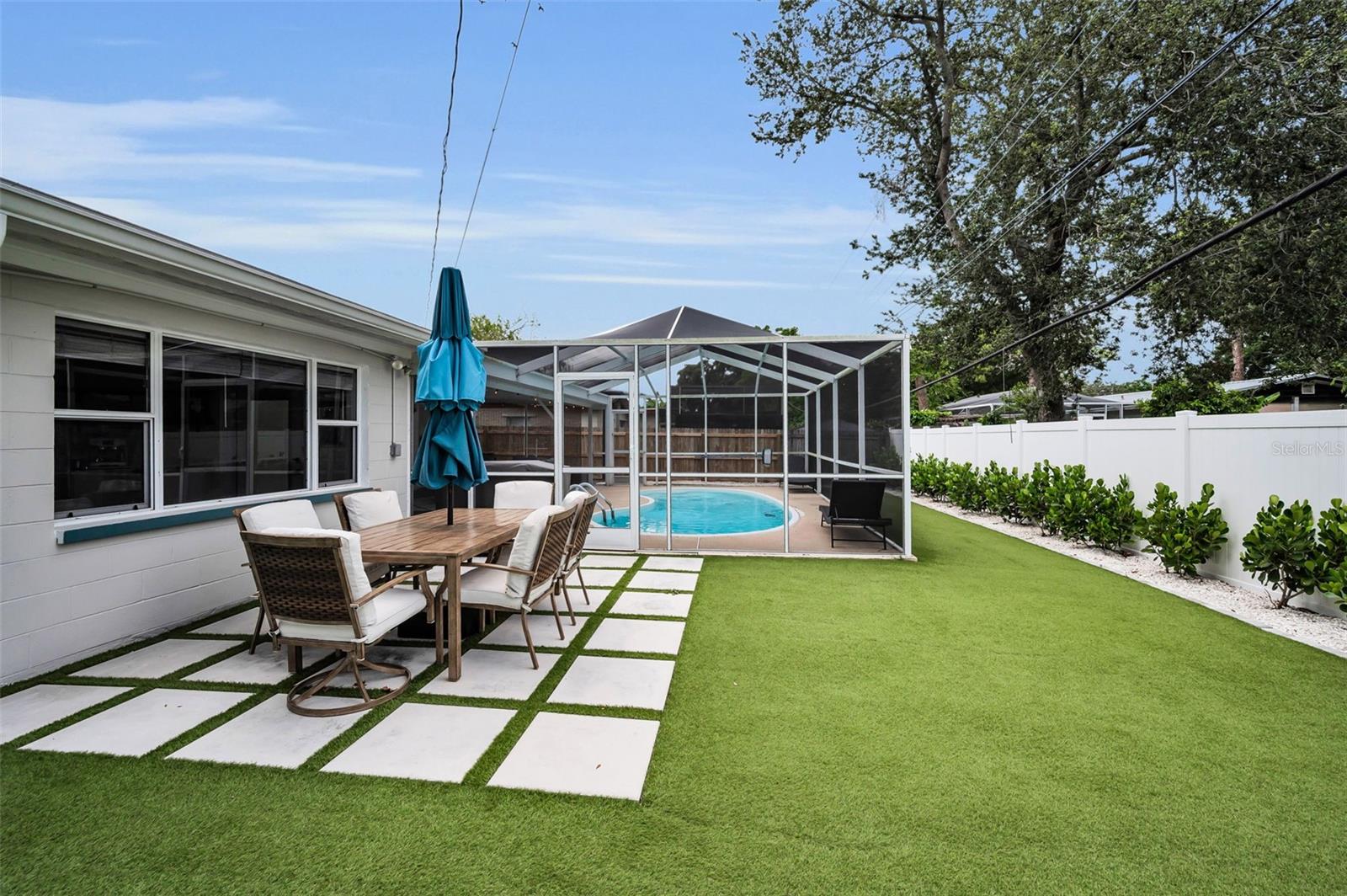 Image 32 of 36 For 1557 77th Avenue N
