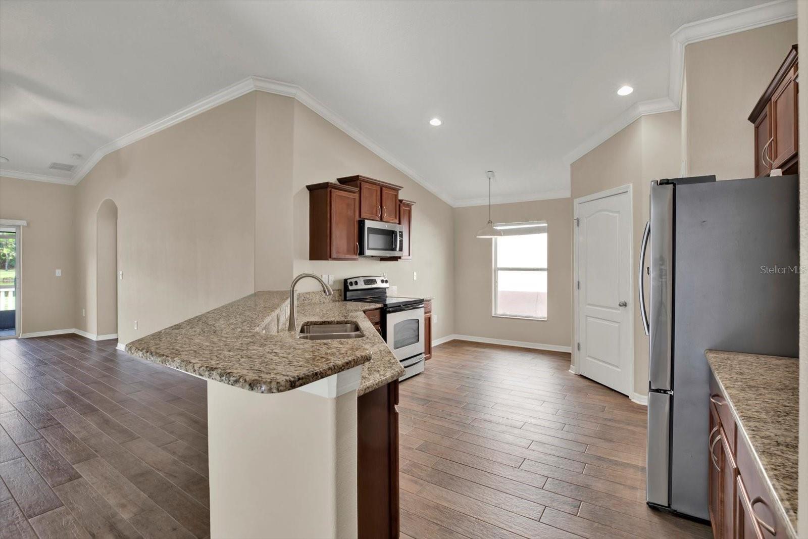 Listing photo id 13 for 11309 Langworth Hill Lane