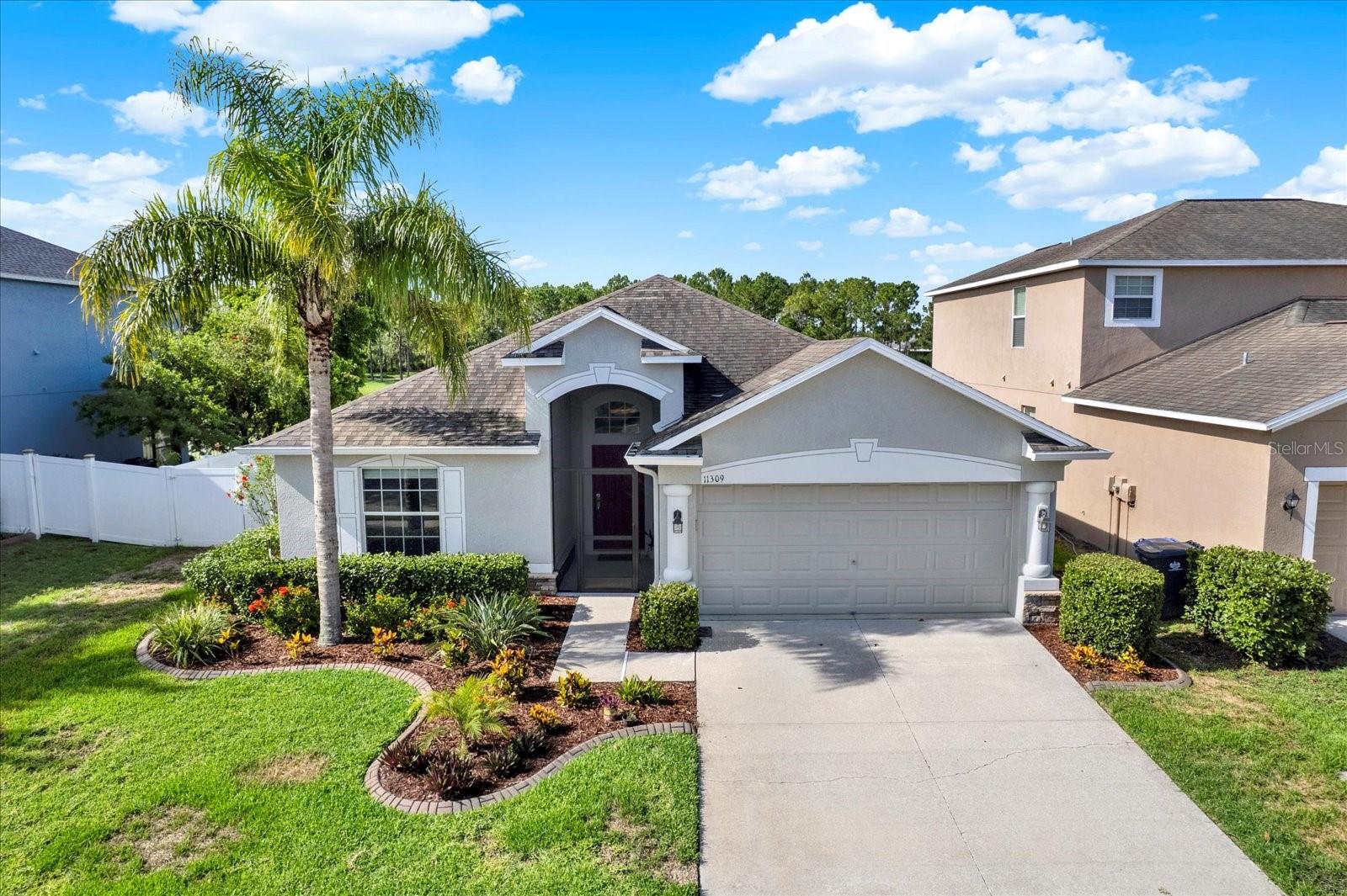 Listing photo id 1 for 11309 Langworth Hill Lane
