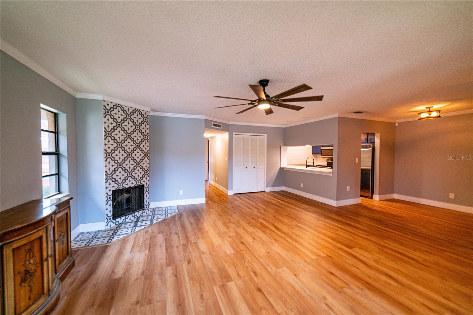 Image 18 of 38 For 10196 Seminole Island Drive