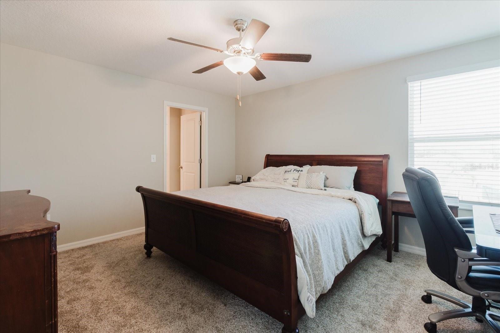 Image 19 of 48 For 17156 Yellow Pine Street