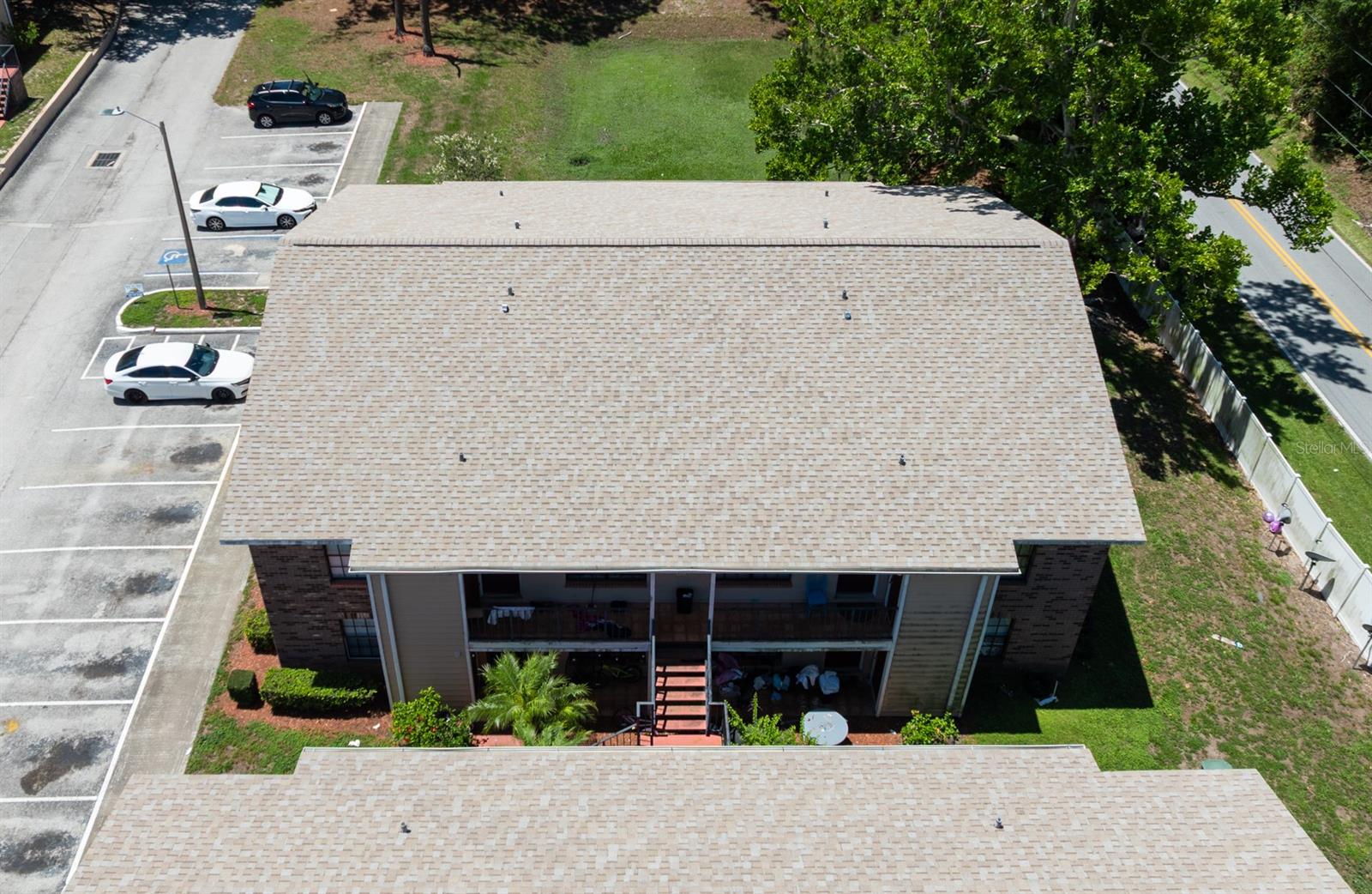 Image 4 of 23 For 4015 My Lady Lane 7