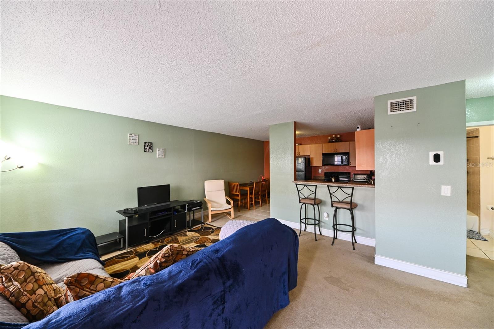 Image 9 of 23 For 4015 My Lady Lane 7