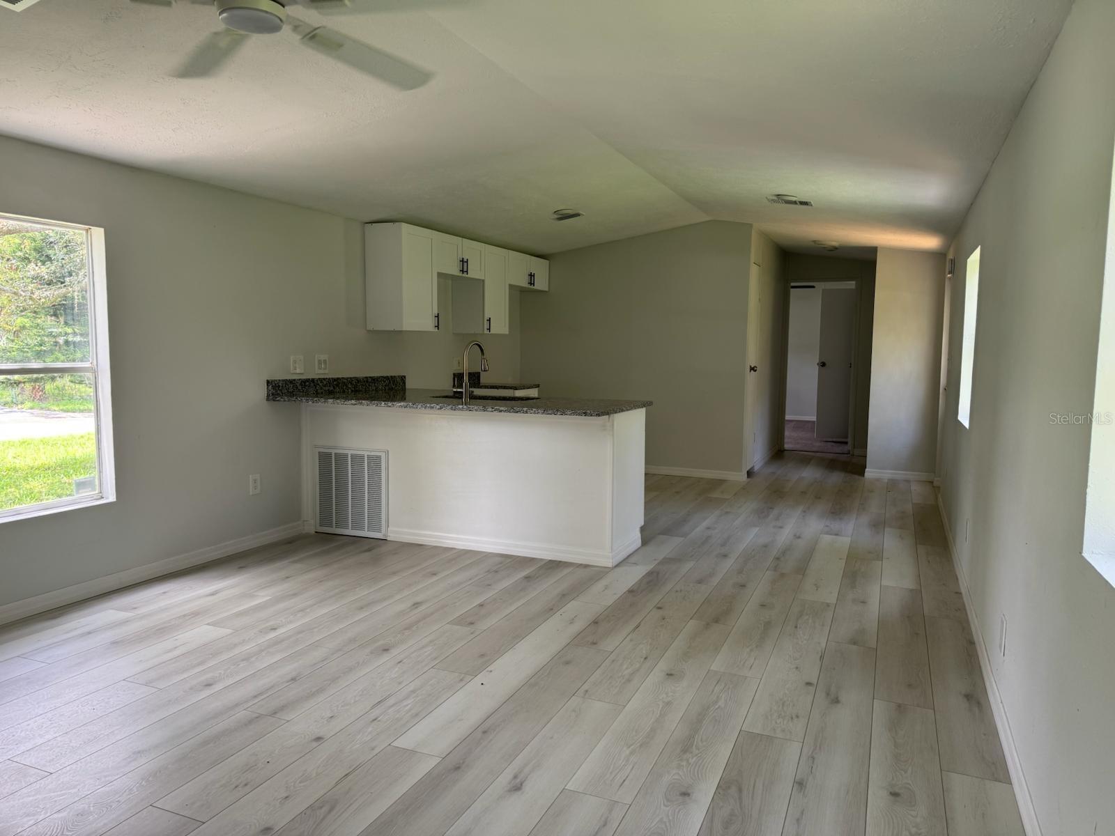 Listing photo id 1 for 9053 Bourbon Street