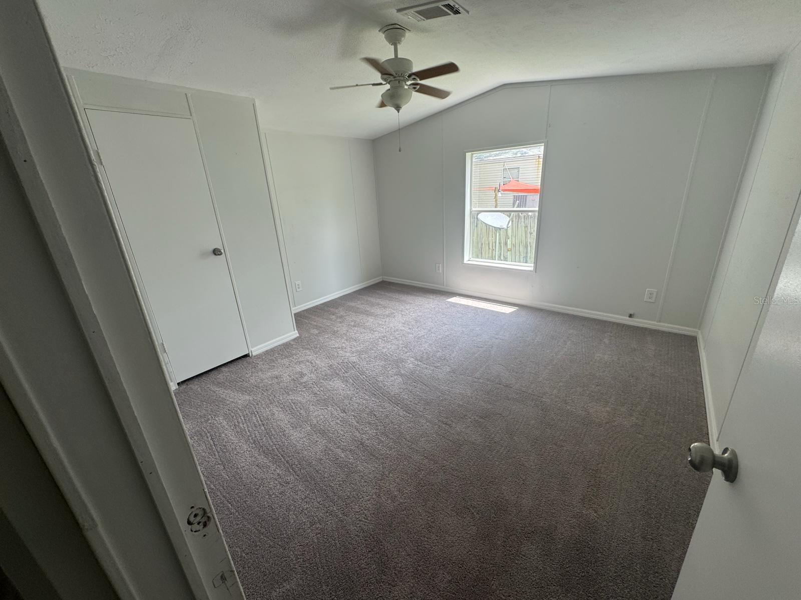 Listing photo id 5 for 9053 Bourbon Street