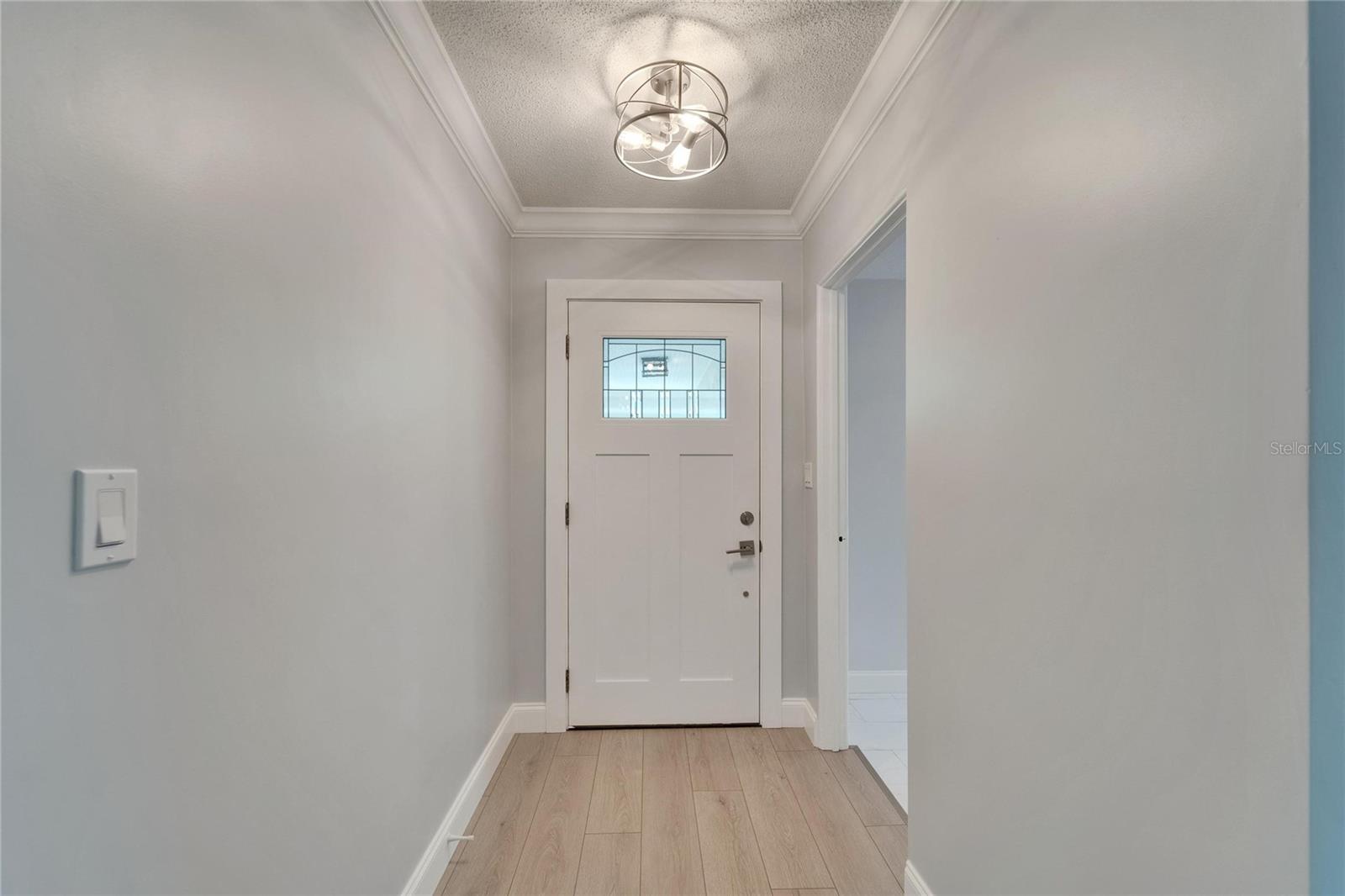 Image 10 of 73 For 4518 Helena Street Ne