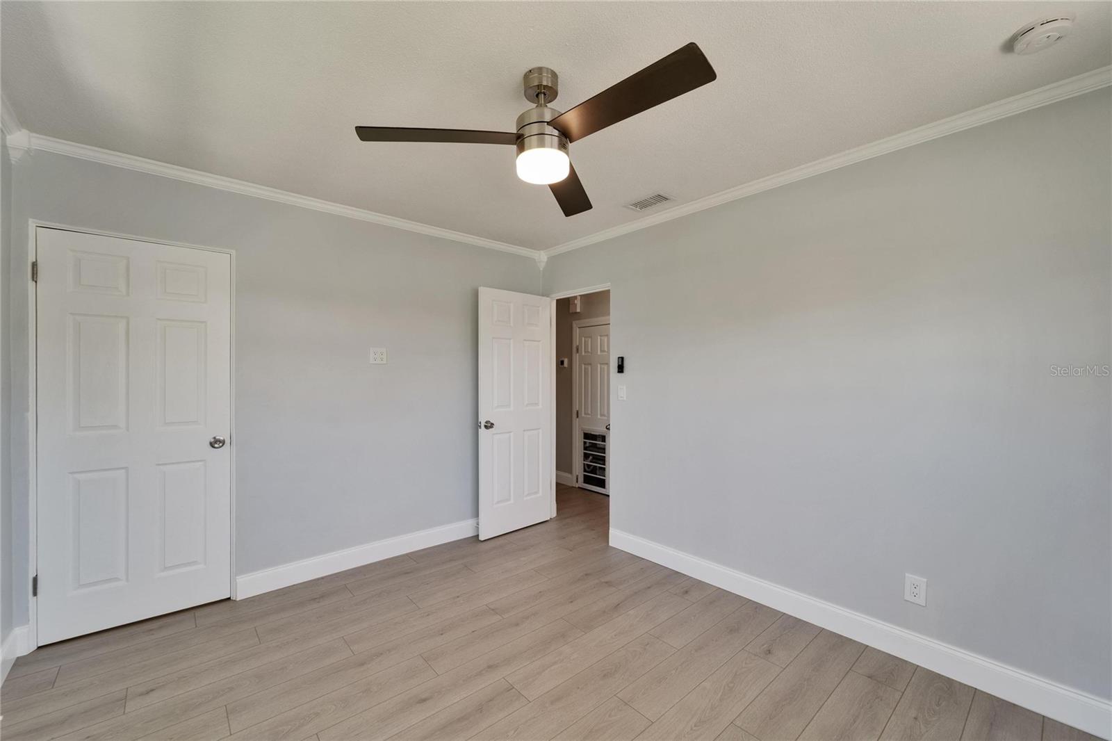 Image 39 of 73 For 4518 Helena Street Ne