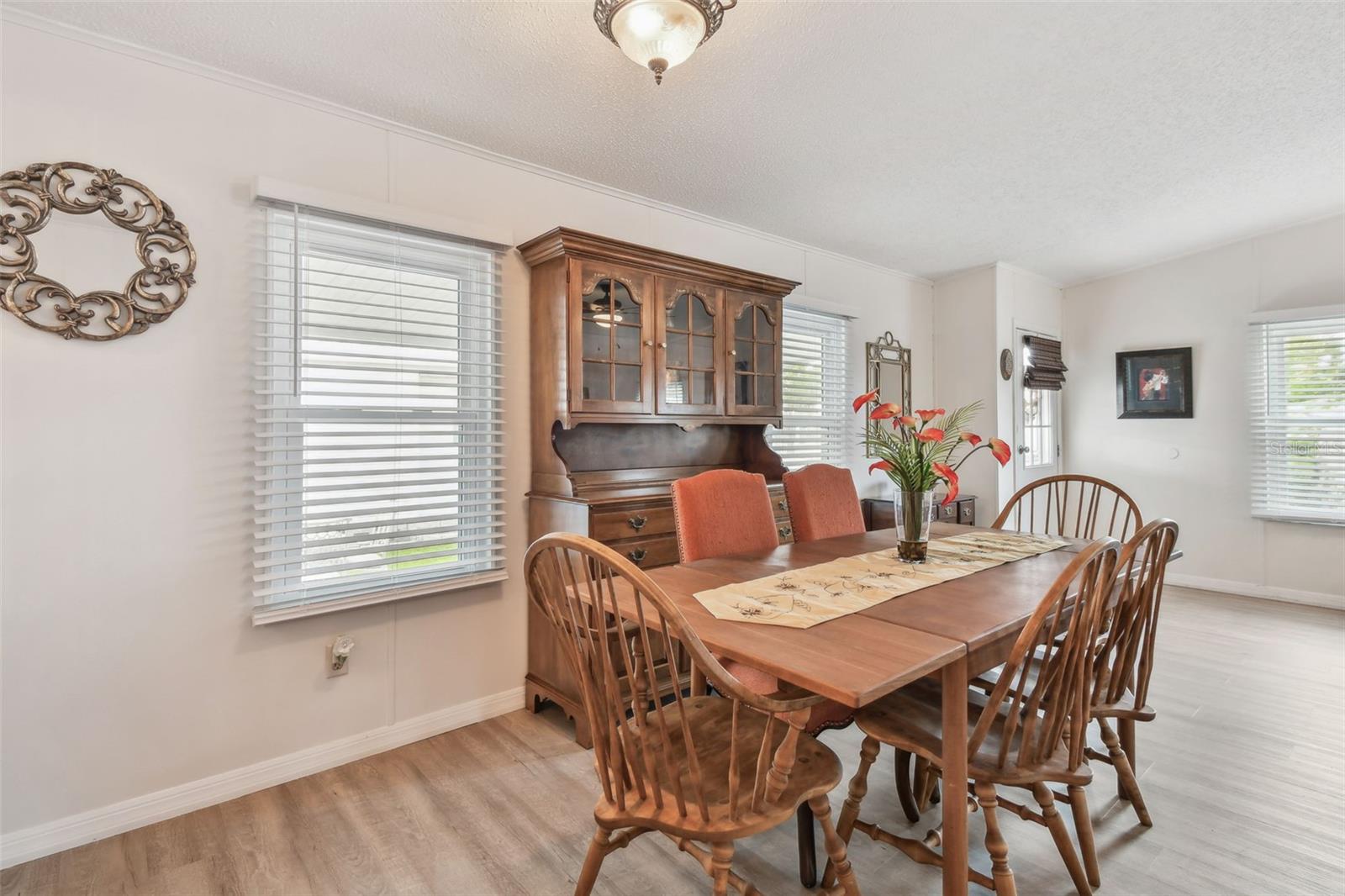 Image 12 of 48 For 427 Pelican Drive S