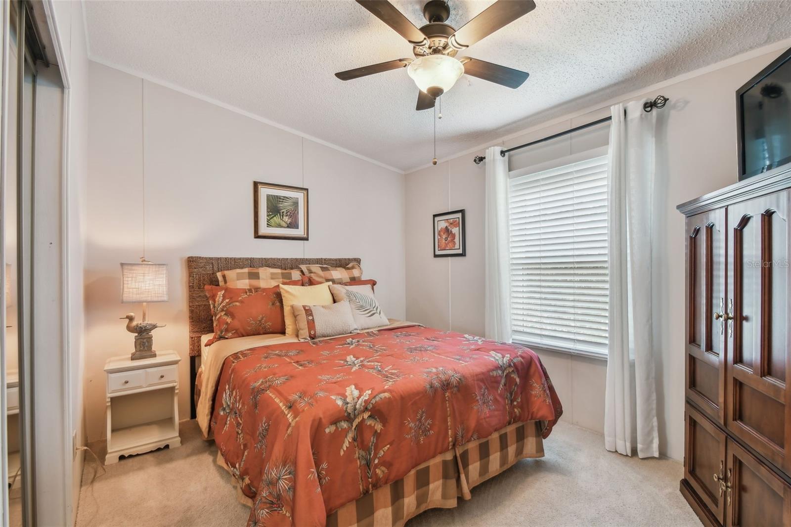 Image 25 of 48 For 427 Pelican Drive S