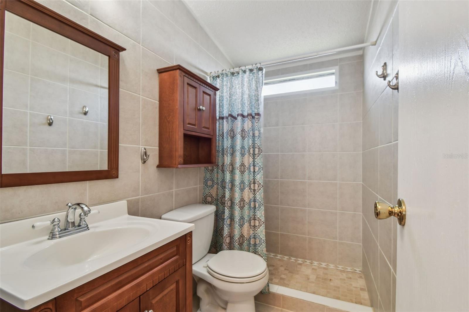 Image 28 of 48 For 427 Pelican Drive S