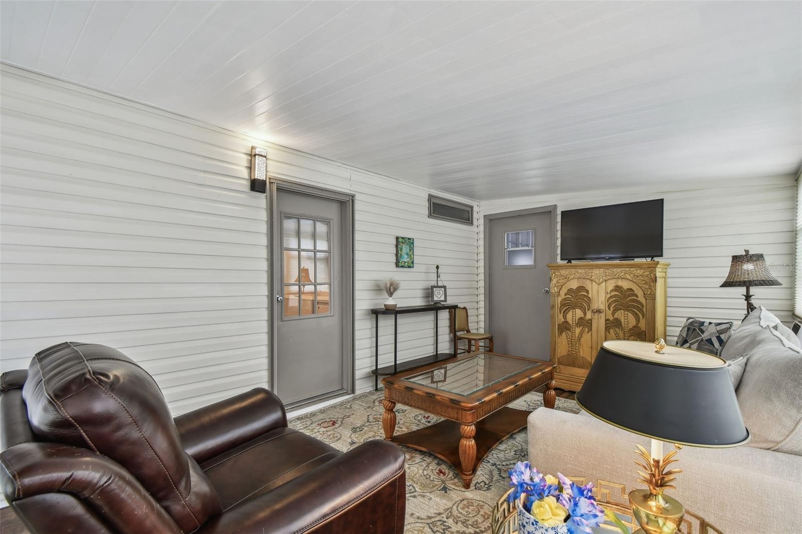 Image 33 of 48 For 427 Pelican Drive S