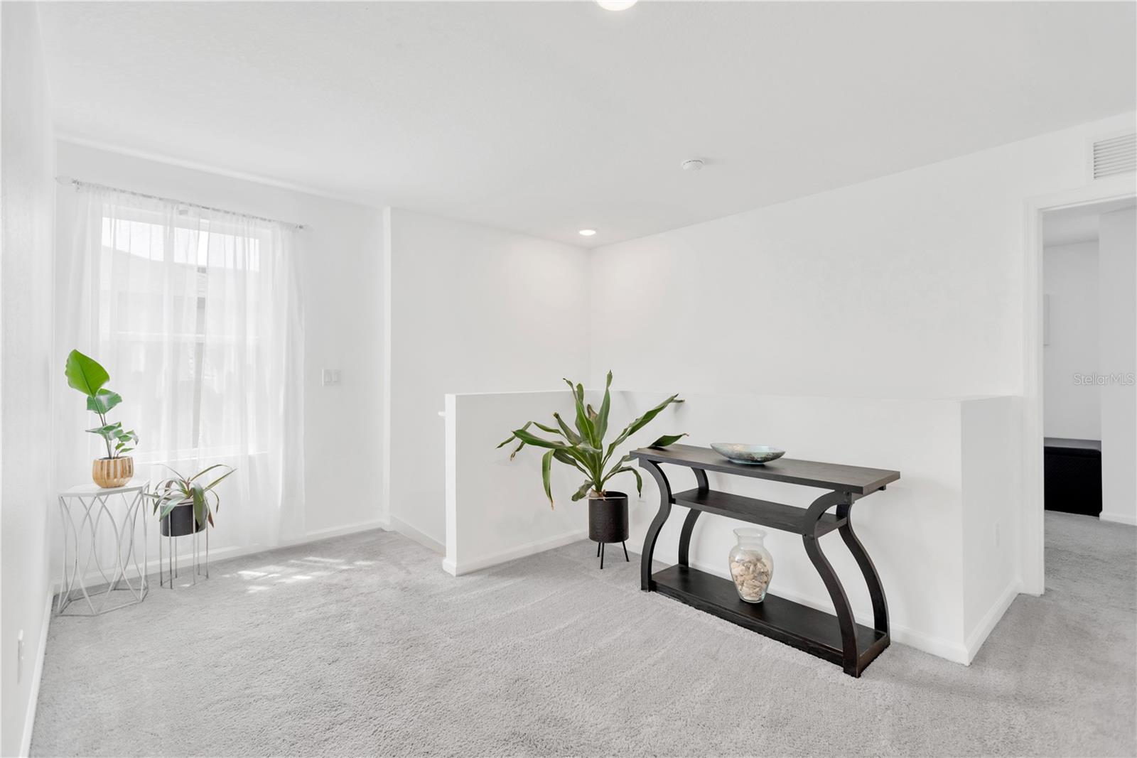 Image 13 of 46 For 35601 Eastbrook Avenue