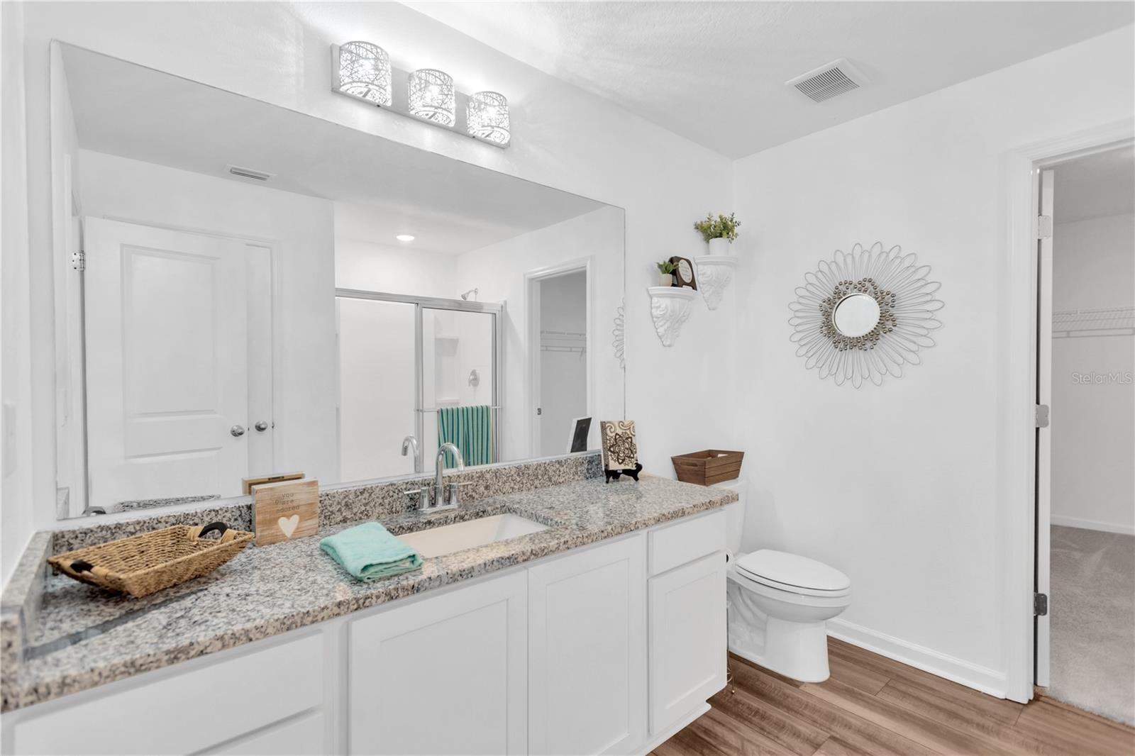 Image 16 of 46 For 35601 Eastbrook Avenue