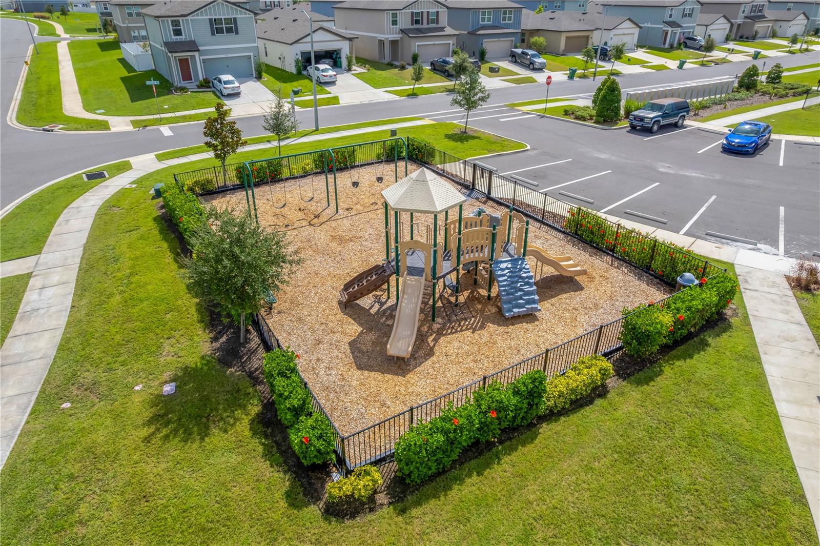 Image 32 of 46 For 35601 Eastbrook Avenue