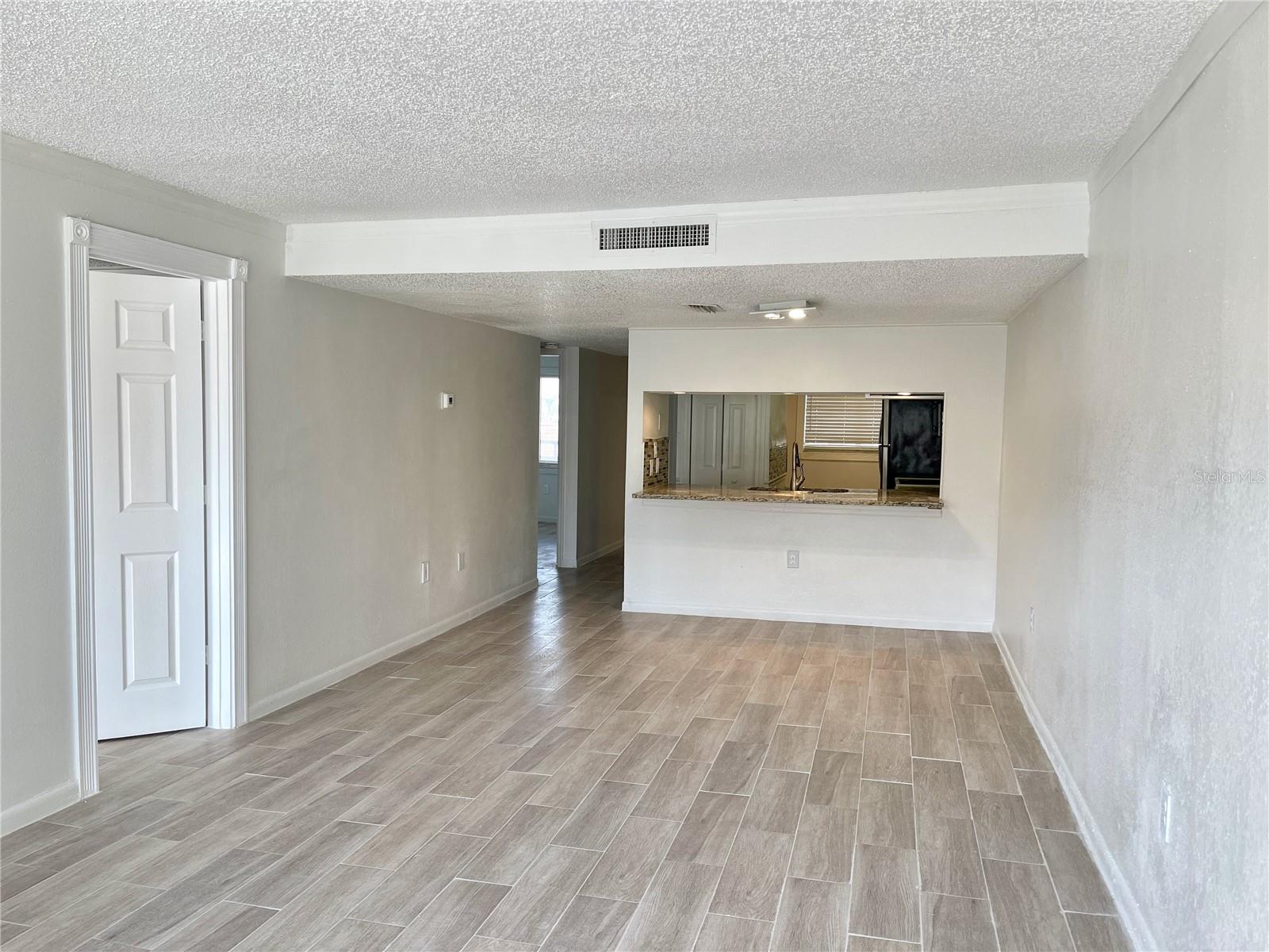 Image 8 of 28 For 103 1st Street E 215
