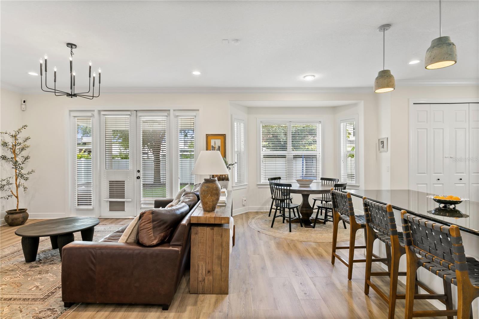 Image 13 of 48 For 3814 Sevilla Street