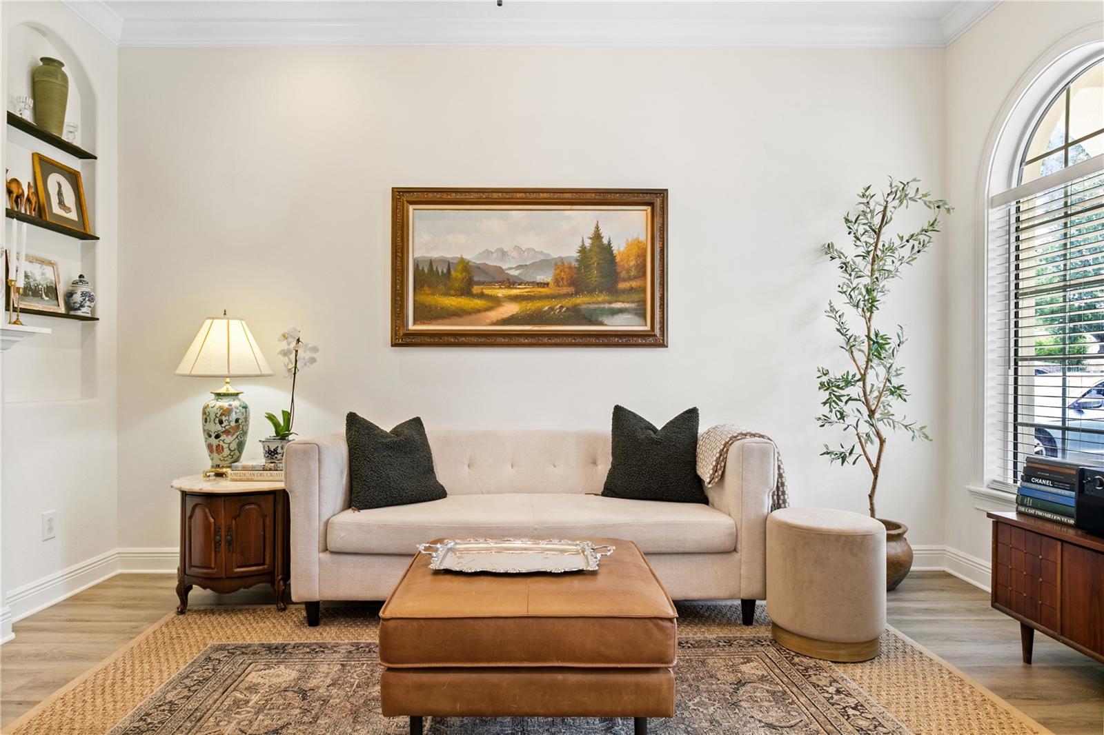 Image 4 of 48 For 3814 Sevilla Street